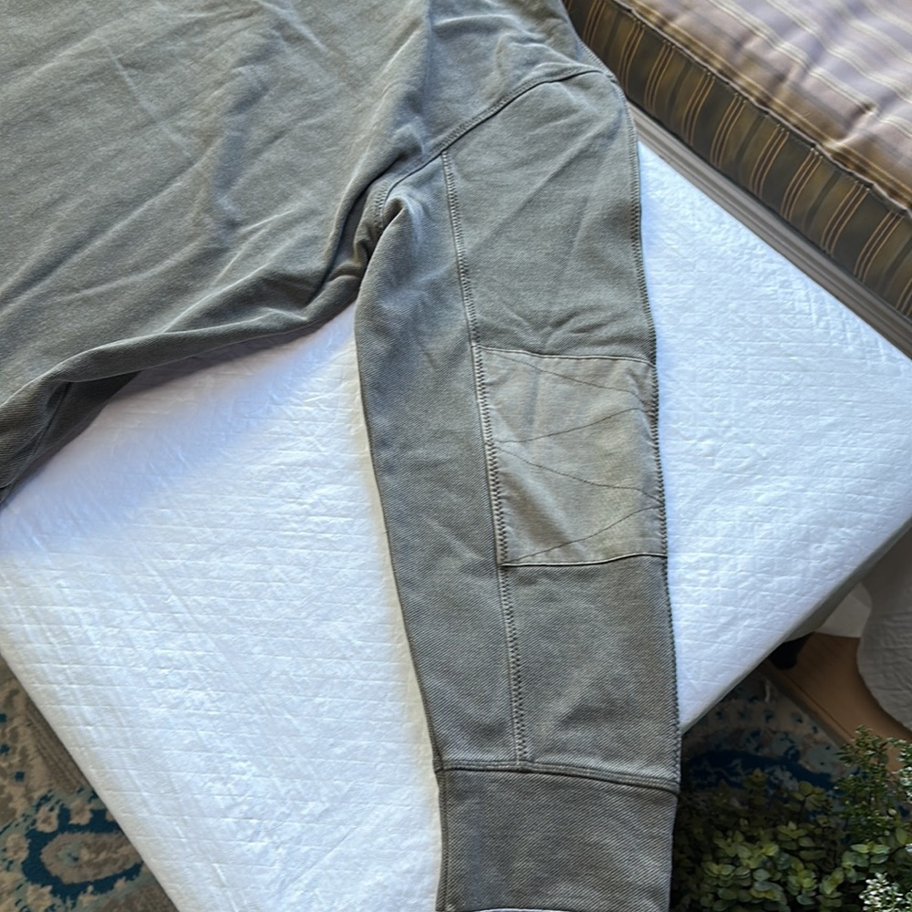 Orvis Pullover Shirt - image 4